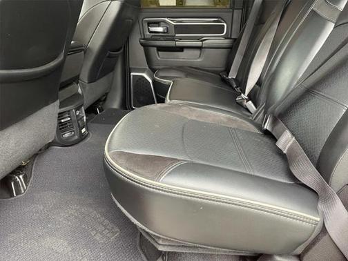 2021 RAM 2500 Laramie Crew Cab 4x4 6'4' Box