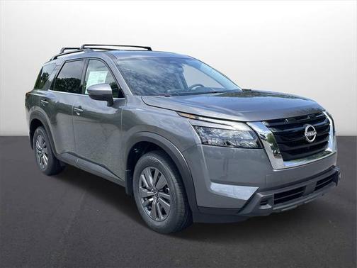 2025 Nissan Pathfinder SV FWD