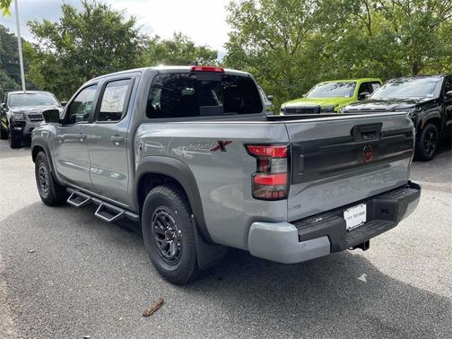 2025 Nissan Frontier PRO-X