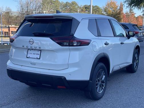 2025 Nissan Rogue S