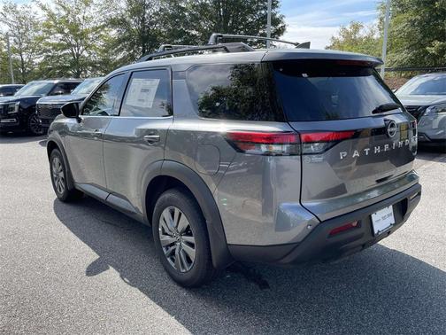 2025 Nissan Pathfinder SV FWD
