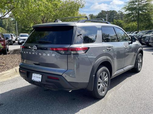 2025 Nissan Pathfinder SV FWD