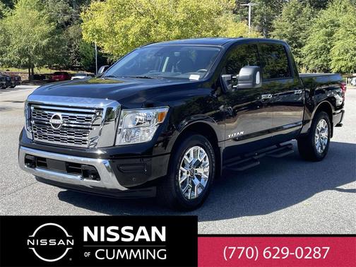 2024 Nissan Titan SV
