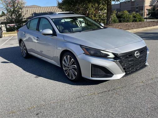 2023 Nissan Altima 2.5 SL