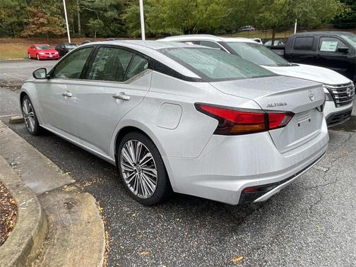 2023 Nissan Altima 2.5 SL