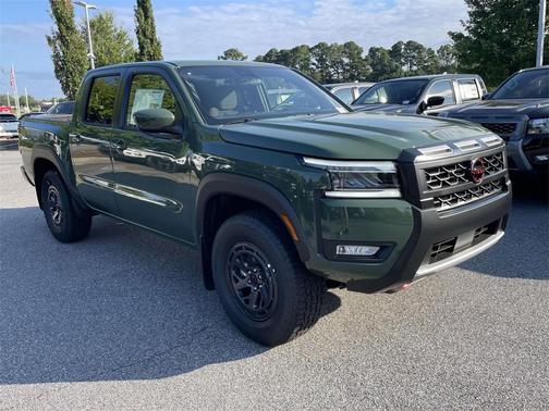 2025 Nissan Frontier PRO-4X