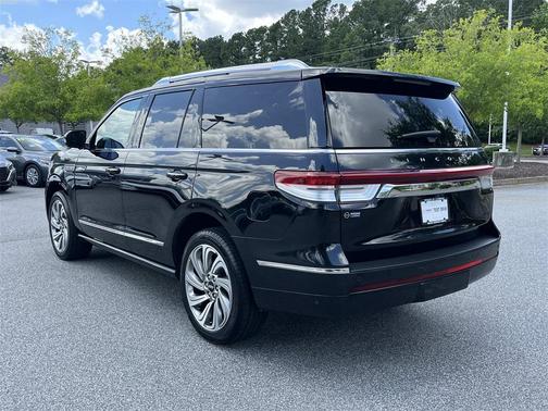2023 Lincoln Navigator Reserve