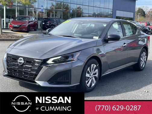 2025 Nissan Altima S FWD