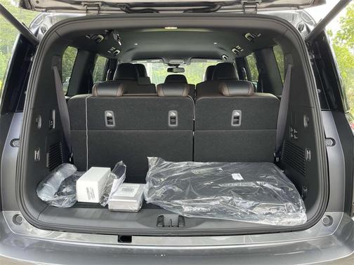 2025 Nissan Armada SL 2WD