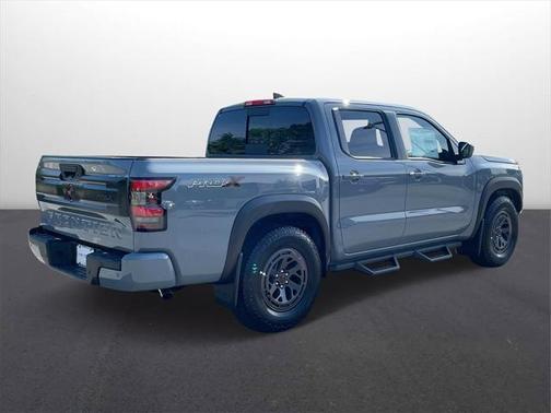 2025 Nissan Frontier PRO-X