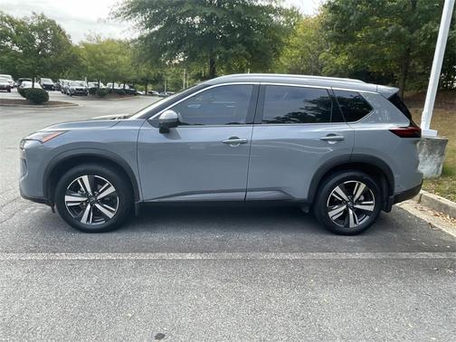 2024 Nissan Rogue SL