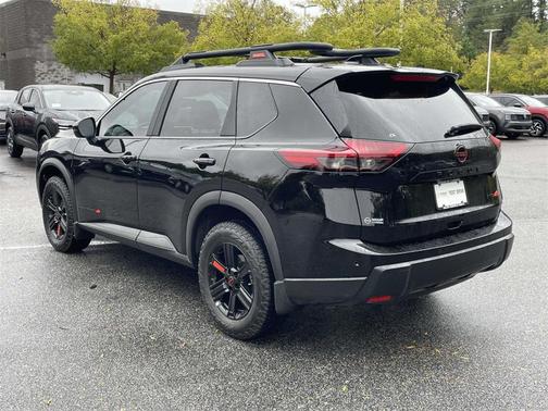 2025 Nissan Rogue Rock Creek
