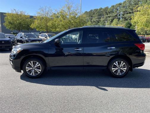 2019 Nissan Pathfinder S