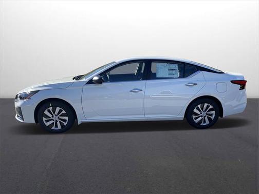 2025 Nissan Altima S FWD