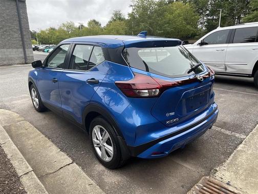 2025 Nissan Kicks S