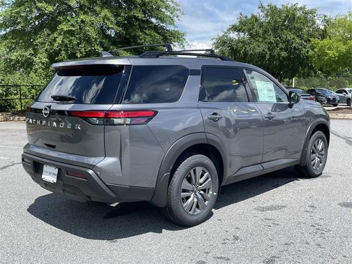 2025 Nissan Pathfinder SV FWD