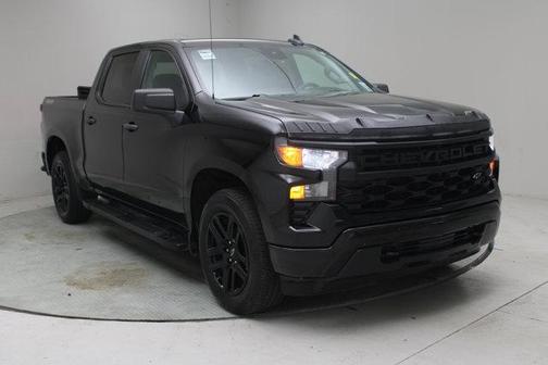 Black 2022 Chevrolet Silverado 1500 Custom