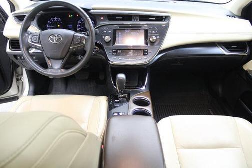 2016 Toyota Avalon Limited