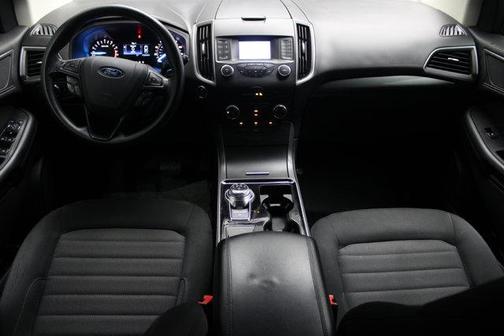 2019 Ford Edge SE