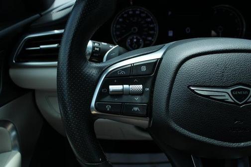 Vik Black 2025 Genesis G70 2.5T