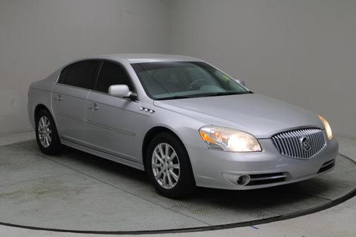 Quicksilver Metallic 2011 Buick Lucerne CXL