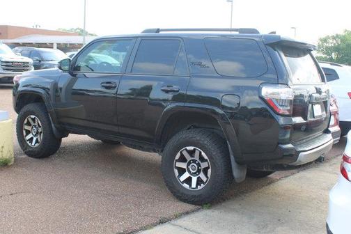 2021 Toyota 4Runner TRD Off Road