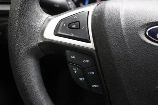 Tuxedo Black Metallic 2015 Ford Fusion SE