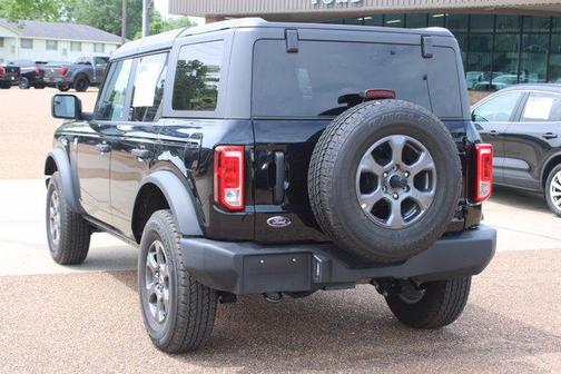 Shadow Black 2024 Ford Bronco Big Bend