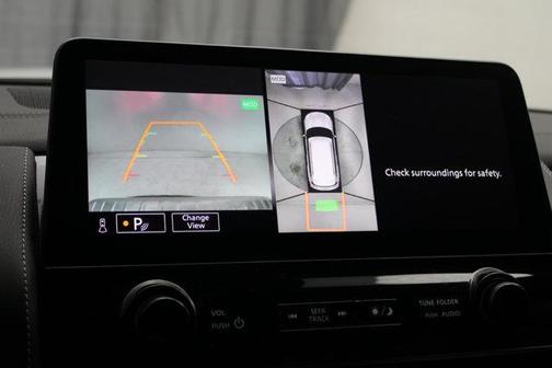 2022 INFINITI QX80 Luxe