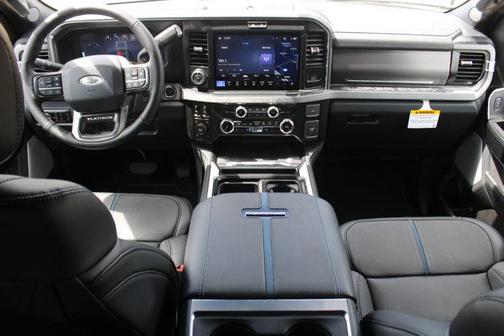 Avalanche 2026 Ford F-250 Platinum
