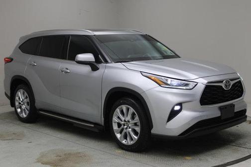 2022 Toyota Highlander Limited
