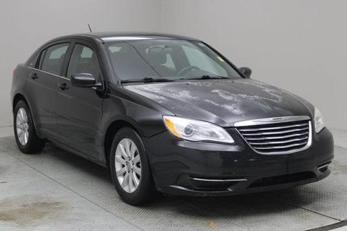2012 Chrysler 200 Touring