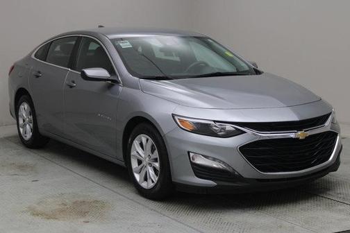 Sterling Gray Metallic 2025 Chevrolet Malibu LT