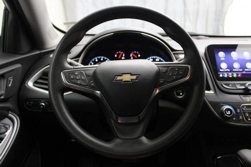 Sterling Gray Metallic 2025 Chevrolet Malibu LT