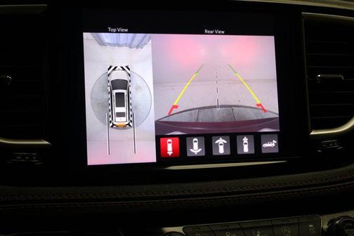 Velvet Red Pearlcoat 2022 Chrysler Pacifica Pinnacle