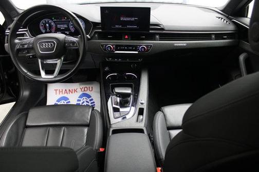 2024 Audi A4 45 S line quattro Premium