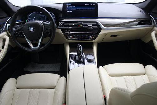 2023 BMW 530e 530e