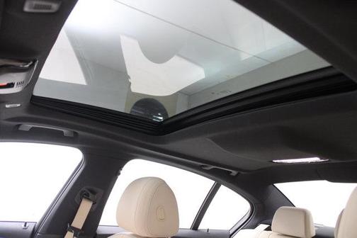 2023 BMW 530e 530e