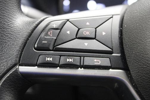 2023 Nissan Versa 1.6 SV