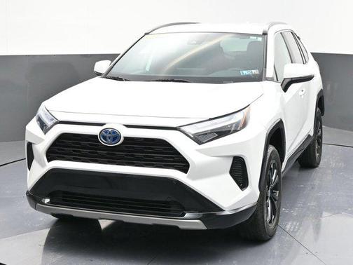 2023 Toyota RAV4 Hybrid SE