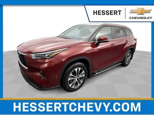 2024 Toyota Highlander XLE