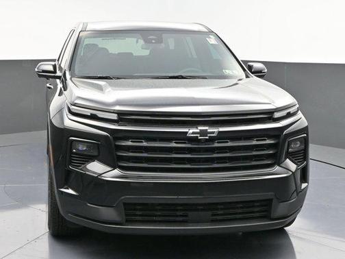 2024 Chevrolet Traverse LS