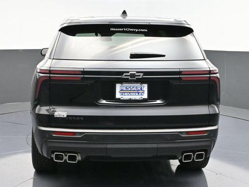 2024 Chevrolet Traverse LS