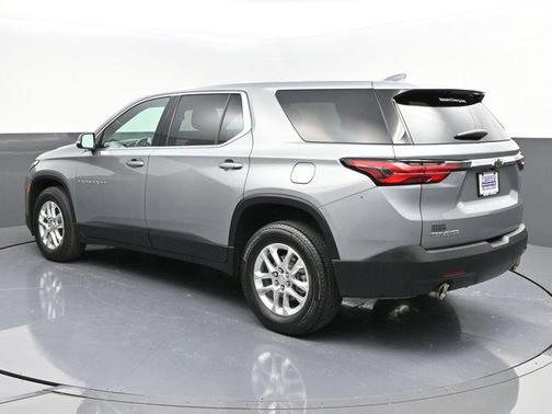 2023 Chevrolet Traverse LS