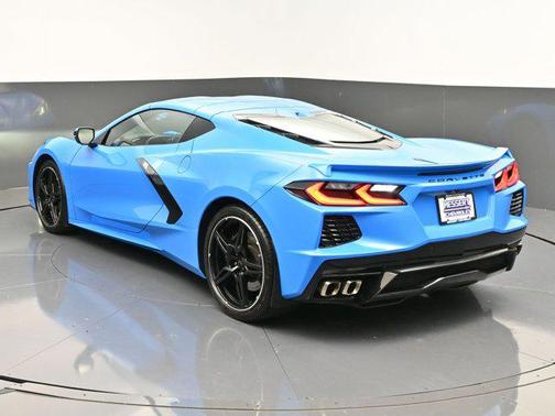 2022 Chevrolet Corvette Stingray w/2LT