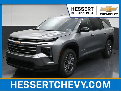 Sterling Gray Metallic 2026 Chevrolet Traverse LT
