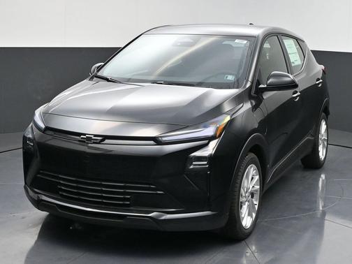 Mosaic Black Metallic 2027 Chevrolet Bolt LT