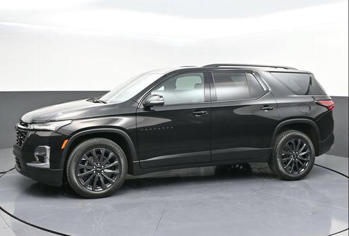 Mosaic Black Metallic 2023 Chevrolet Traverse RS