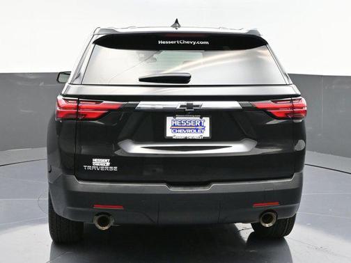 2022 Chevrolet Traverse LS