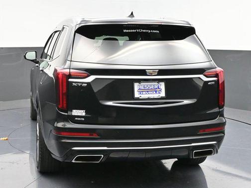 2022 Cadillac XT6 Premium Luxury AWD